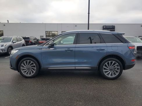 Certified 2023 Lincoln Corsair Reserve w/ Equipment Group 201A image 4