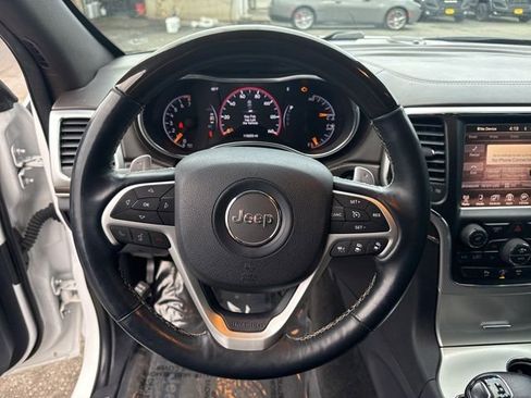 Used 2015 Jeep Grand Cherokee Overland w/ Advanced Technology Group image 22