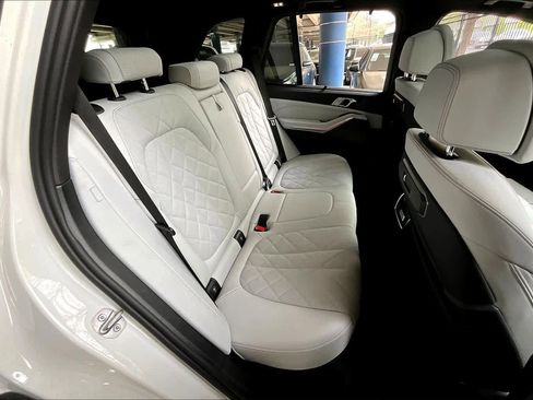Certified 2026 BMW X5 sDrive40i w/ Climate Comfort Package RWD image 29