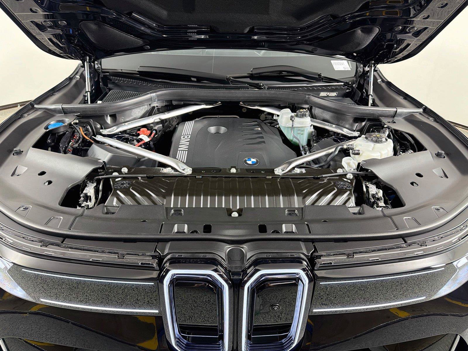 New 2027 BMW X5 xDrive40i w/ M Sport Professional Package AWD/4WD image 29