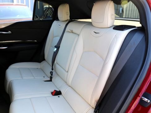 Used 2019 Cadillac XT4 Sport image 32