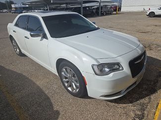 Used 2020 Chrysler 300 Limited AWD/4WD video 2
