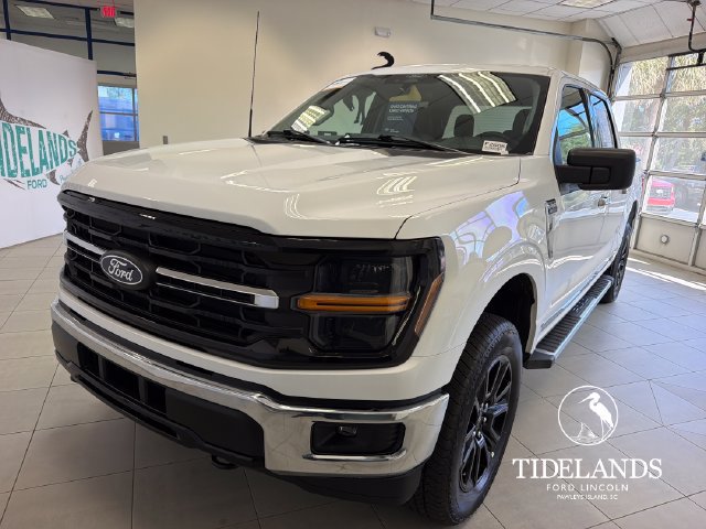 Certified 2025 Ford F150 XLT w/ Equipment Group 301A Standard AWD/4WD image 4