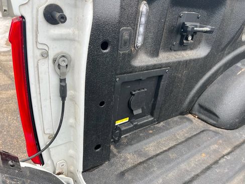 Used 2023 Ford F150 XLT w/ Equipment Group 302A High image 11