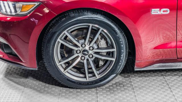 Used 2016 Ford Mustang GT Premium w/ Equipment Group 401A RWD image 29