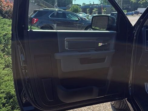 Used 2017 RAM 1500 Tradesman w/ Power & Remote Entry Group RWD image 10