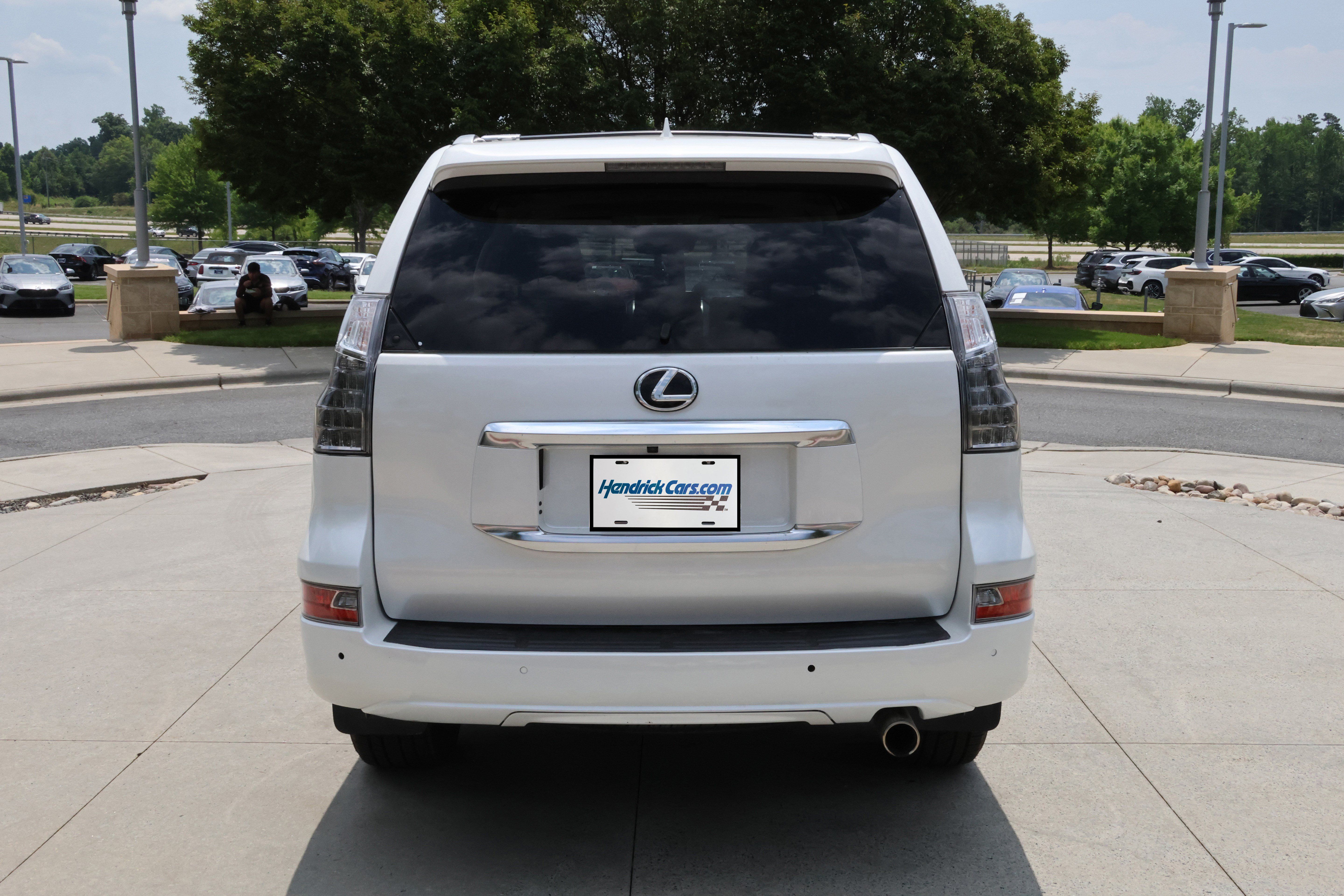 Used 2023 Lexus GX 460 Premium AWD/4WD image 8