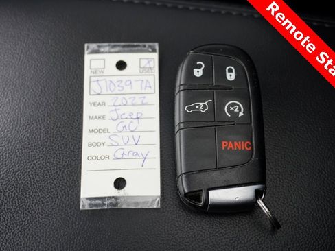 Used 2022 Jeep Grand Cherokee Laredo X image 40