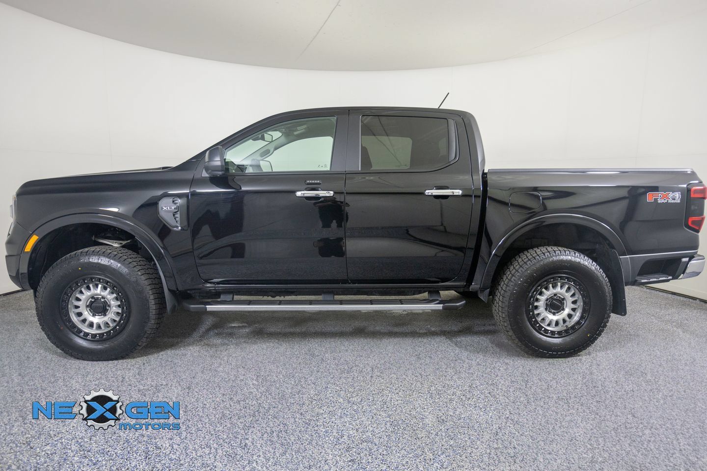 Used 2024 Ford Ranger XLT w/ FX4 Off-Road Package AWD/4WD image 26