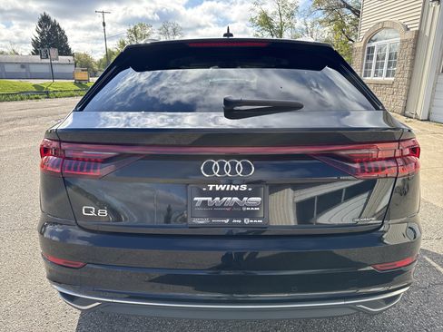 Used 2023 Audi Q8 Premium Plus w/ Premium Plus Package AWD/4WD image 7