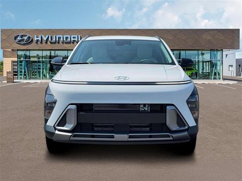 Used 2026 Hyundai Kona SEL Premium AWD/4WD image 12