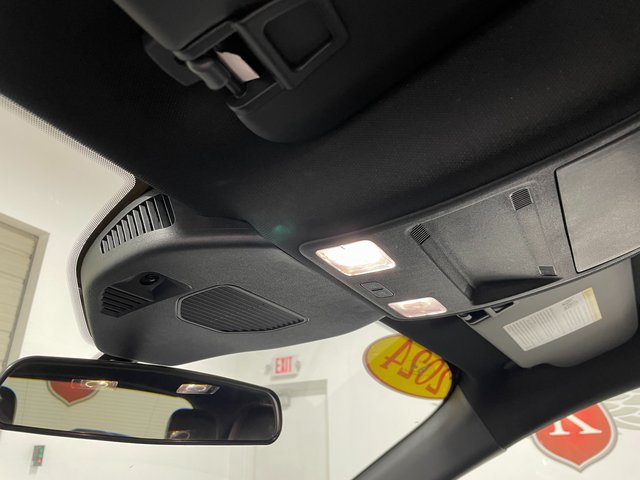 Used 2024 Ford Escape ST-Line AWD/4WD image 18