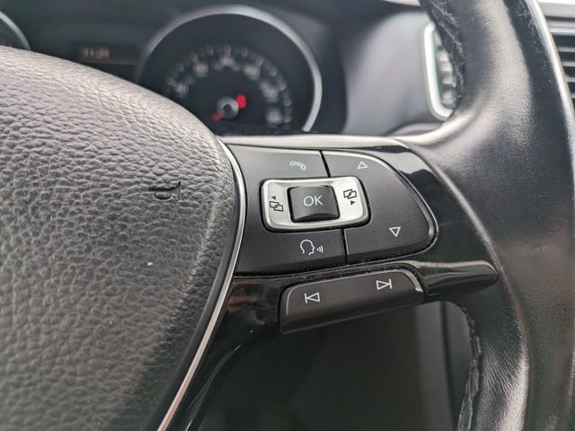 Used 2017 Volkswagen Jetta SE FWD image 22