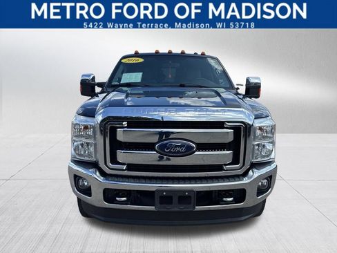 Used 2016 Ford F250 XLT w/ XLT Premium Package AWD/4WD image 9