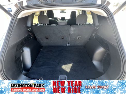 Used 2023 Ford Escape Active image 9