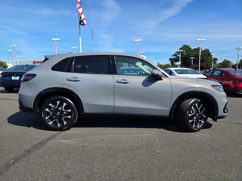 New 2027 Honda HR-V EX-L image 3