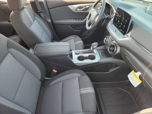 New 2026 Chevrolet Blazer LT w/ Convenience Package image 10