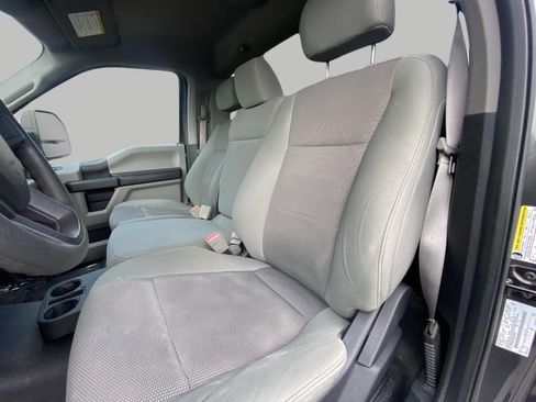 Certified 2018 Ford F250 XL w/ Power Equipment Group AWD/4WD image 16