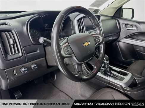 Used 2022 Chevrolet Colorado LT image 9