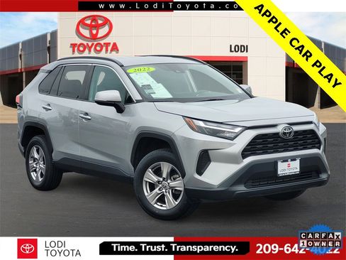Used 2022 Toyota RAV4 XLE image 1
