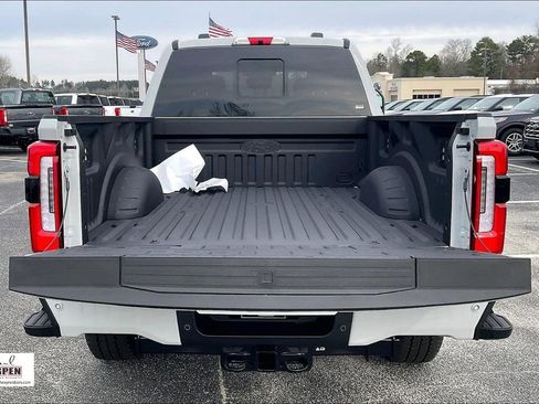 New 2026 Ford F250 Platinum AWD/4WD image 19