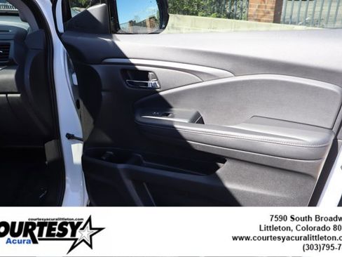 Used 2023 Honda Ridgeline RTL-E image 36
