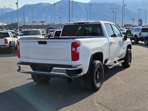 Used 2021 Chevrolet Silverado 2500 LTZ w/ Z71 Off-Road Package AWD/4WD image 3