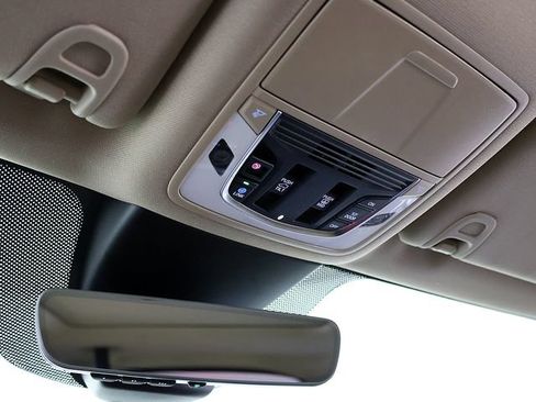 Used 2023 Acura MDX SH-AWD w/ Technology Package image 25
