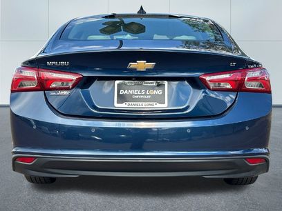 Used 2021 Chevrolet Malibu LT w/ Leather Package
