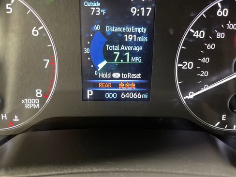 Used 2024 Toyota Corolla LE FWD image 19