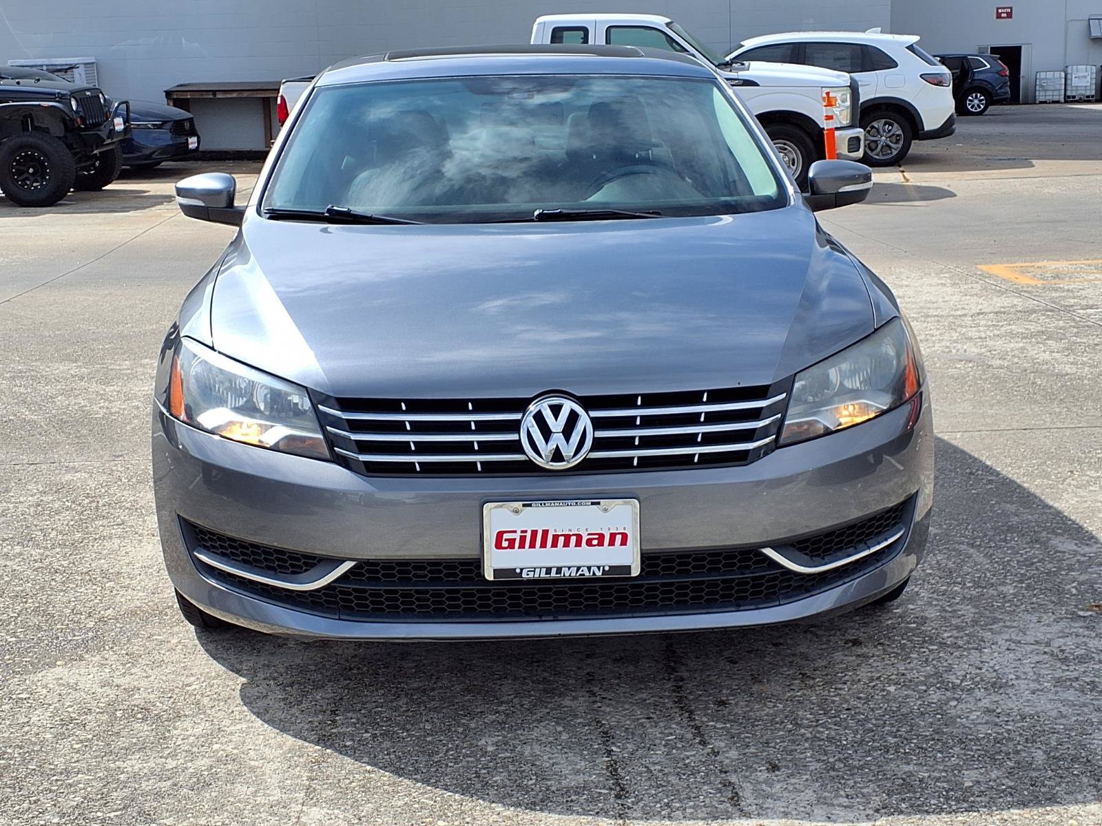 Used 2013 Volkswagen Passat 2.5 SEL FWD image 22