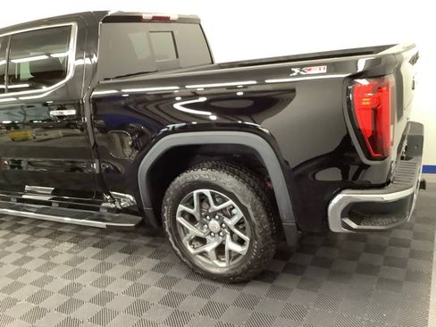 Used 2025 GMC Sierra 1500 SLT w/ SLT Premium Plus Package image 3