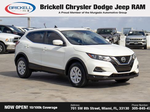 Used 2020 Nissan Rogue Sport S image 3