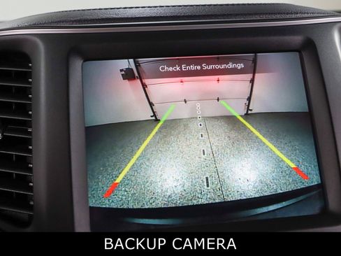 Used 2022 Jeep Cherokee Latitude w/ Sun & Sound Group AWD/4WD image 19