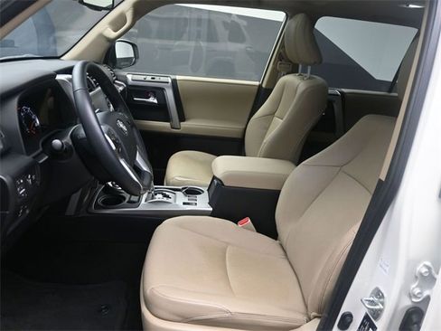 Used 2023 Toyota 4Runner Limited image 17