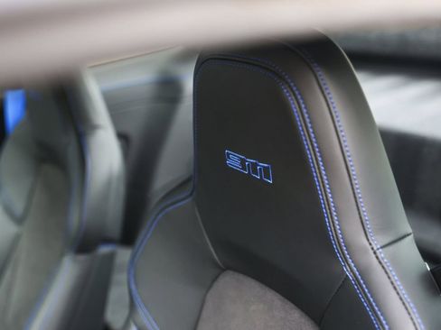 Used 2024 Porsche 911 Dakar image 28