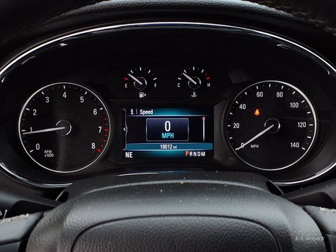 Used 2021 Buick Encore Preferred image 20