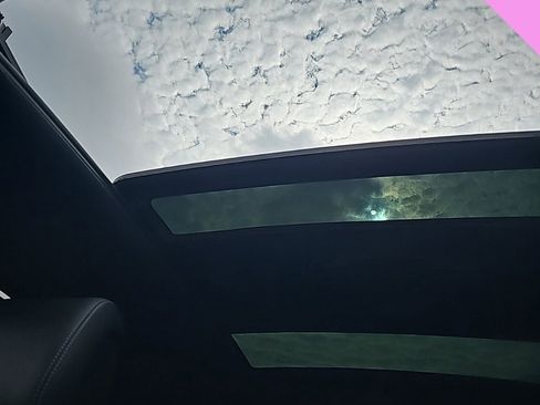 Used 2022 Genesis GV70 3.5T Sport w/ Sport Prestige Package image 23