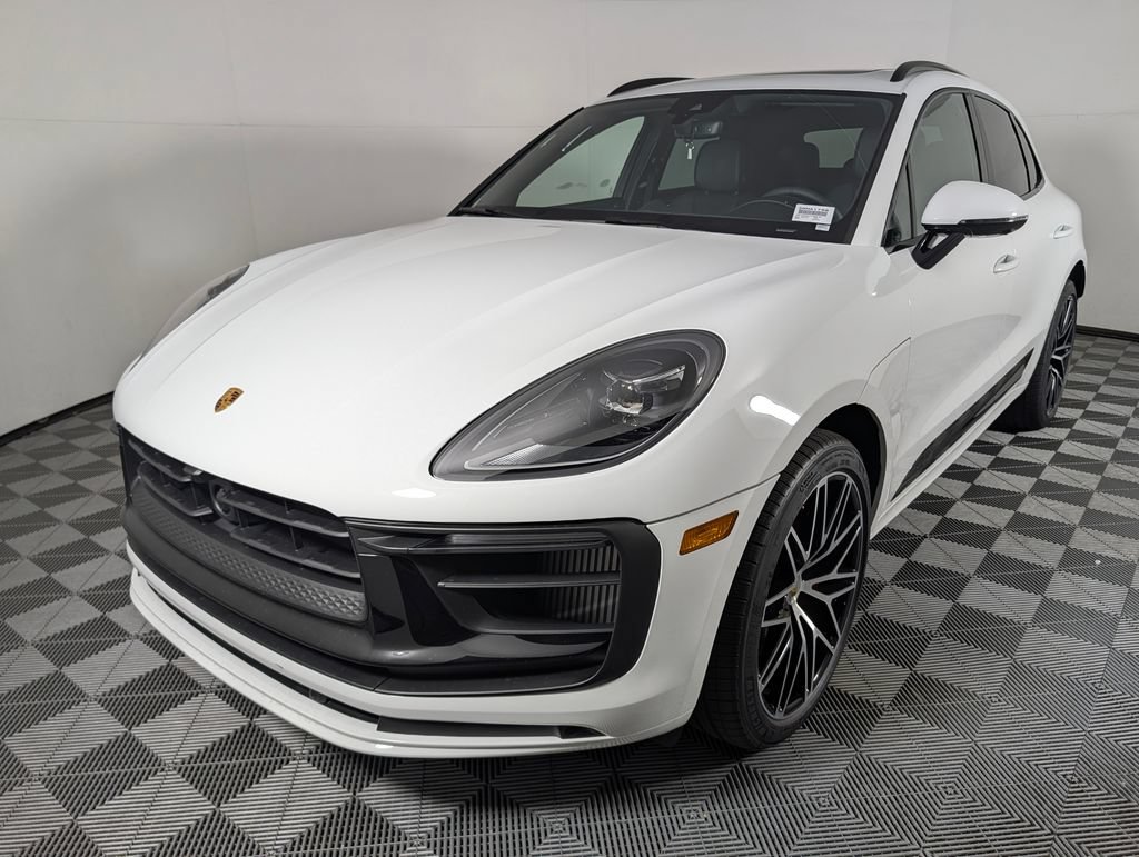 New 2026 Porsche Macan GTS AWD/4WD image 1
