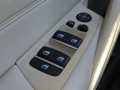 Used 2023 BMW 540i w/ Premium Package RWD image 26