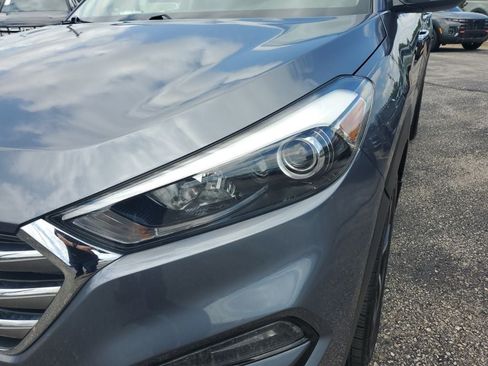 Used 2018 Hyundai Tucson Limited w/ Ultimate Package 02 FWD image 11