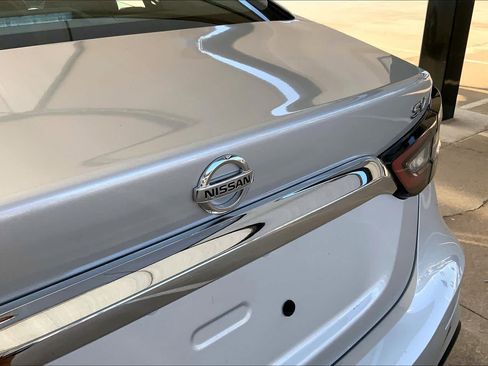 Used 2022 Nissan Maxima SV w/ Floor Mat Group FWD image 29