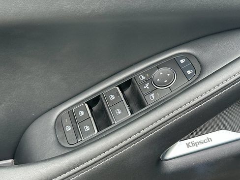 Used 2026 INFINITI QX60 Luxe w/ Cargo Package FWD image 14