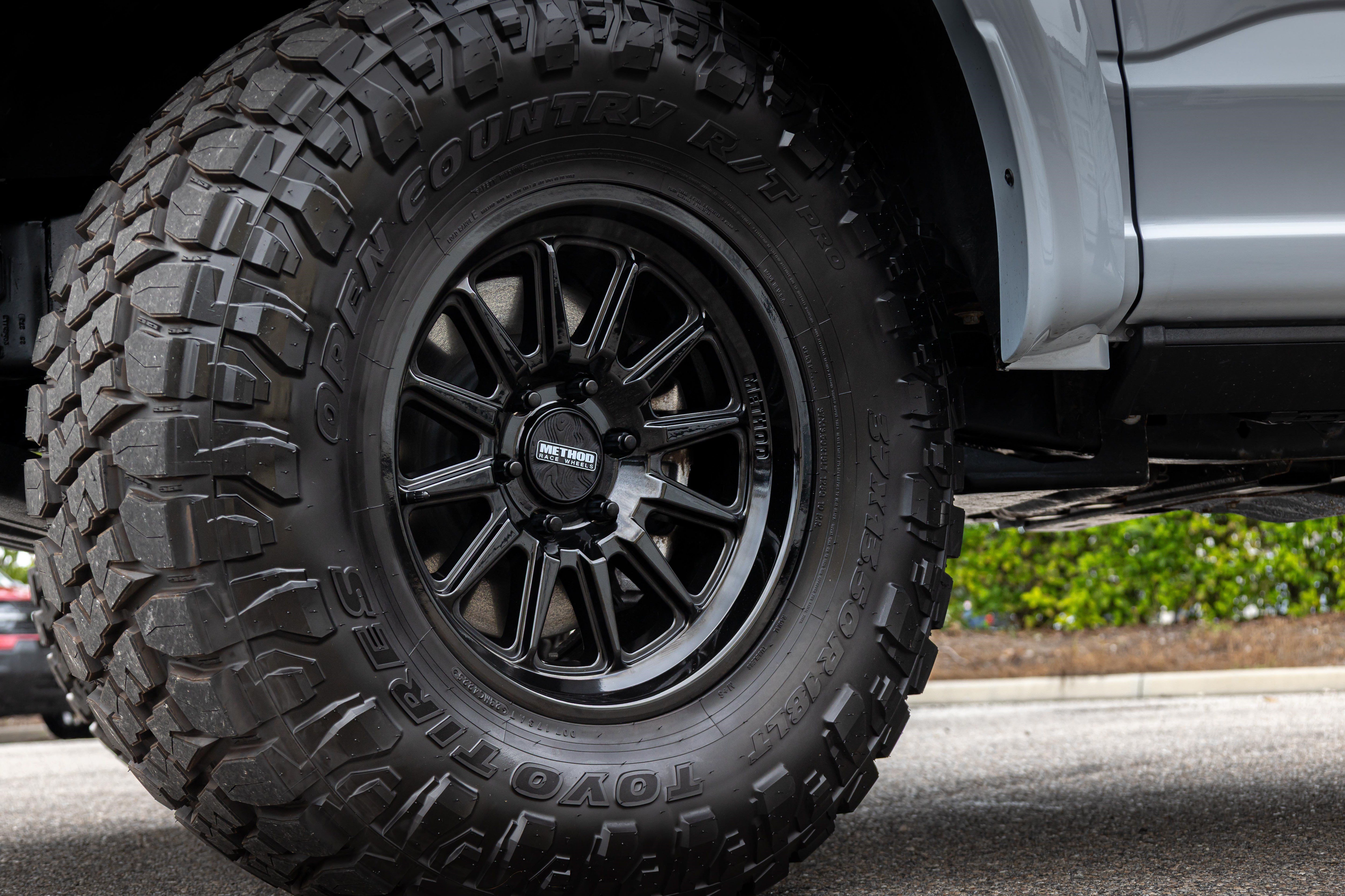 New 2025 Ford F150 Raptor AWD/4WD image 30