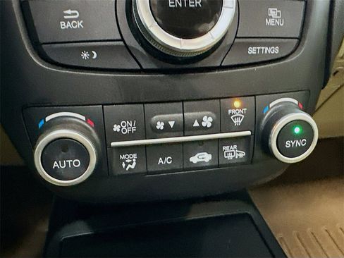 Used 2017 Acura RDX AWD w/ Advance Package image 17