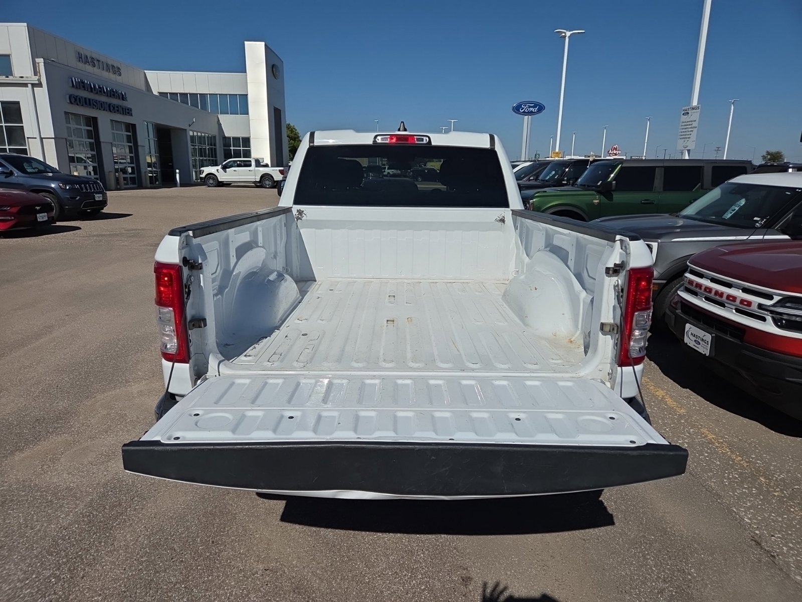 Used 2021 RAM 1500 Big Horn AWD/4WD image 12