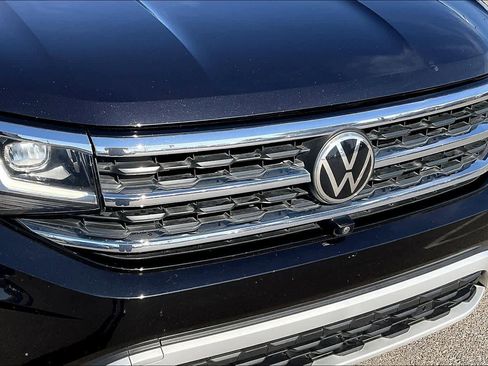 Used 2021 Volkswagen Atlas SEL Premium image 29