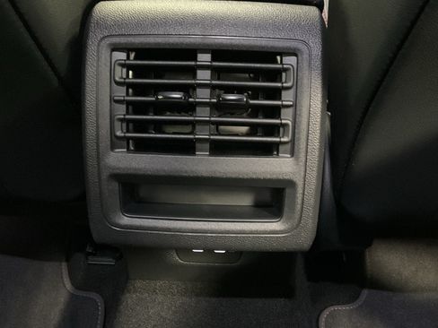 New 2026 Volkswagen GTI SE FWD image 16