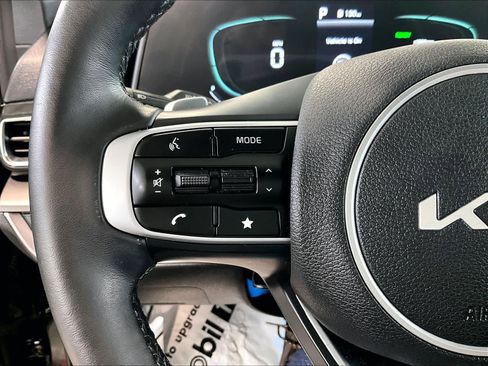 Used 2023 Kia Sportage EX w/ EX Premium Package image 23