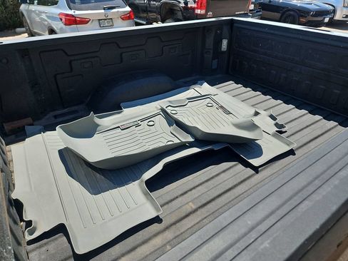 Used 2020 Chevrolet Silverado 2500 Custom w/ Custom Value Package AWD/4WD image 23